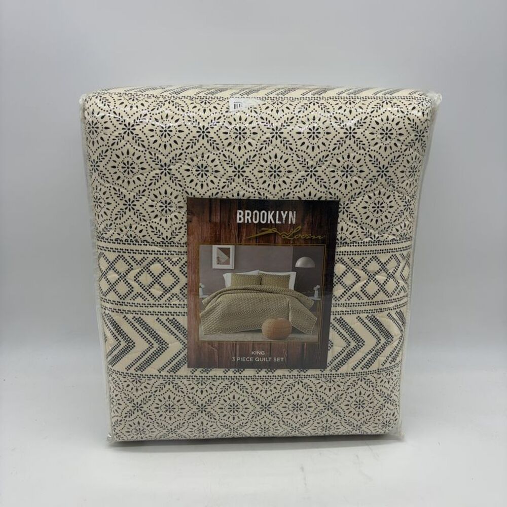 Brooklyn Loom Chase 3-Piece Quilt Set
